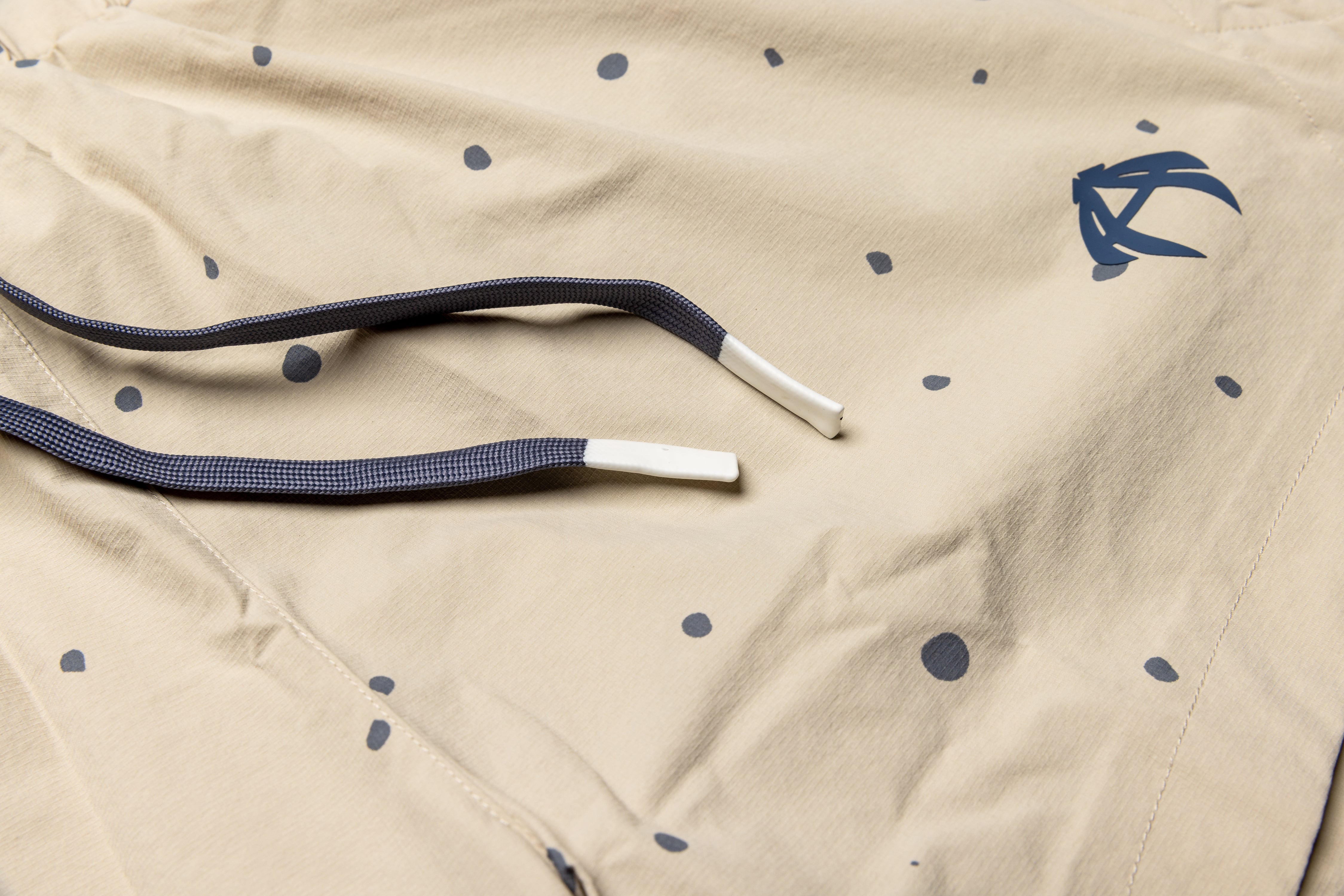 Abstract ‘25 Shorts